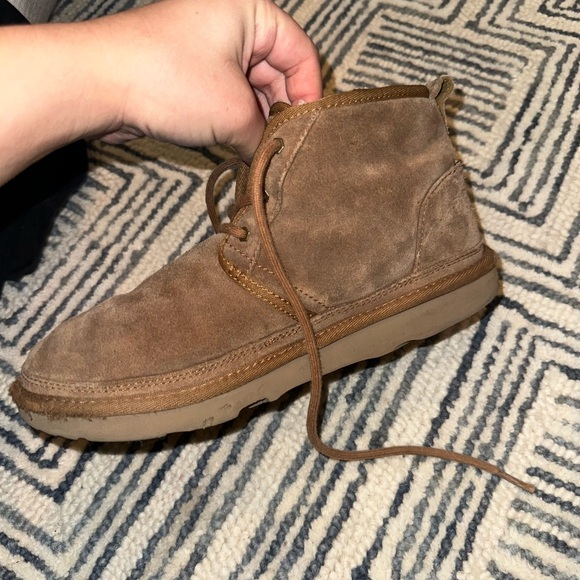 Neumel Ugg - Picture 4 of 6